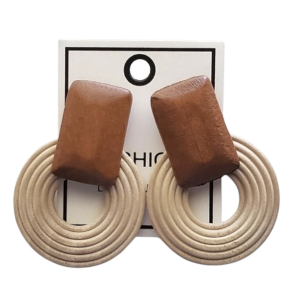 Brown And Beige Earrings